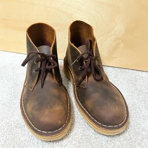 Brand new Men’s size 7 Clark’s Desert Boots. Never worn.